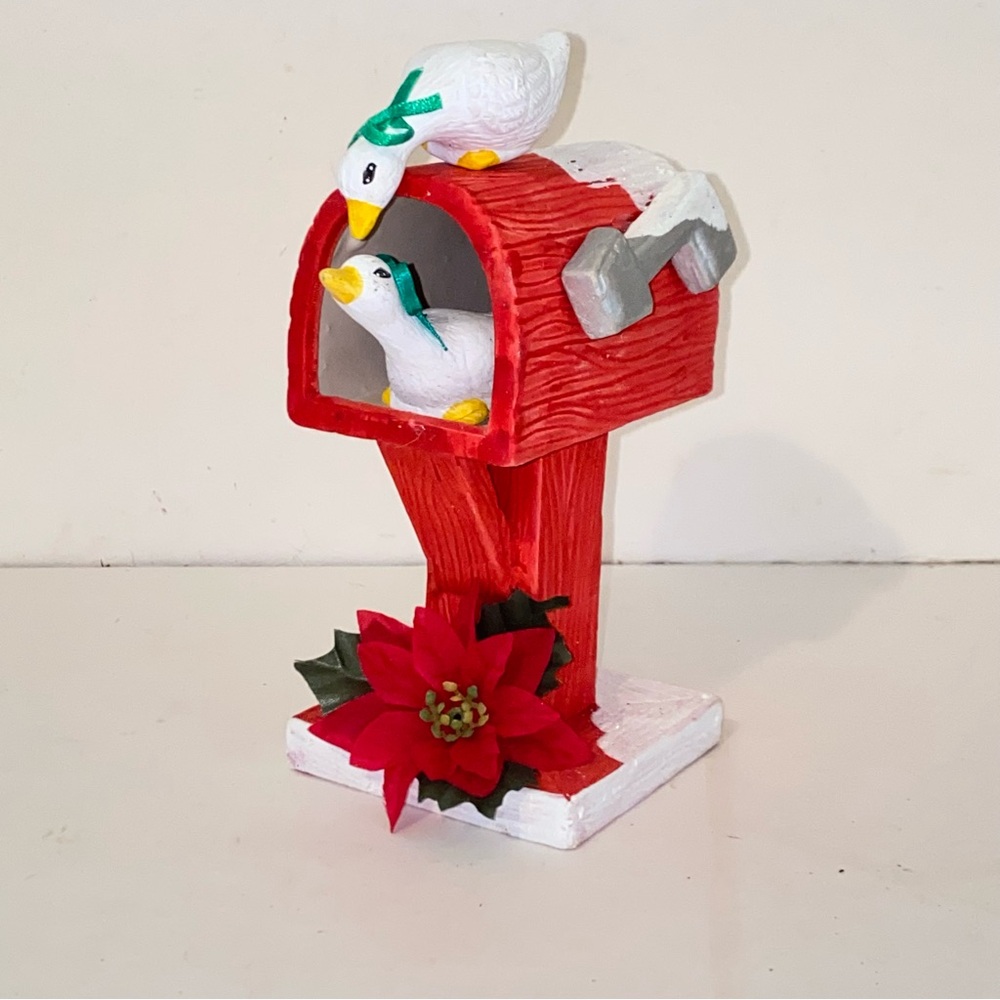 Vintage Ceramic Christmas Mailbox Geese Porch Goose Figurine Decoration